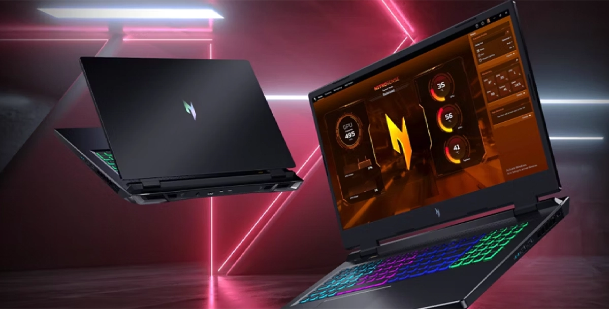 Ноутбук Acer Nitro 17 вид спереду