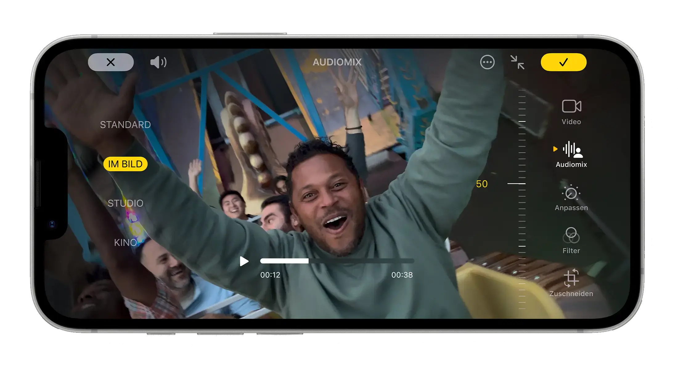 Відео зйомка з iPhone 16e, демонструє плавність відео та аудіо