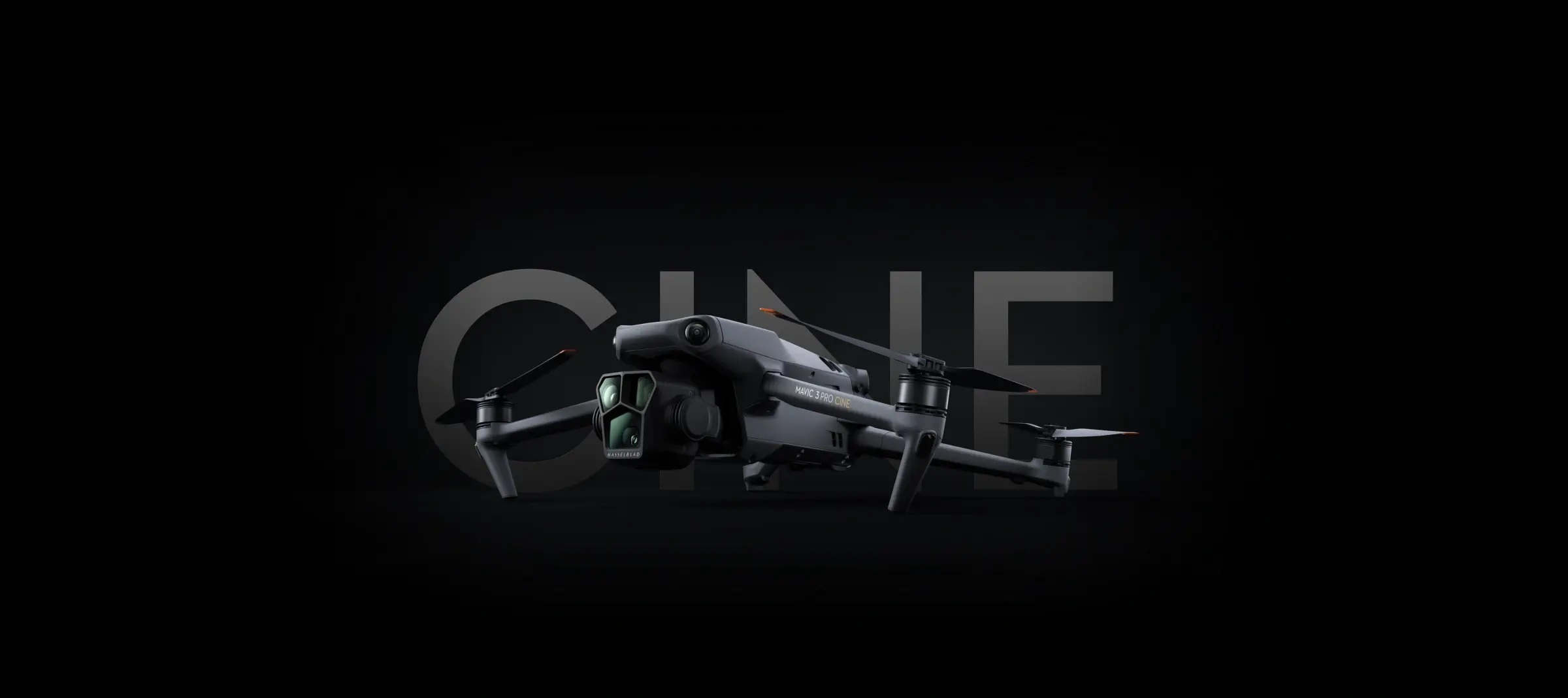 kvadrokopter-dji-mavic-3-pro-dji-rc-11