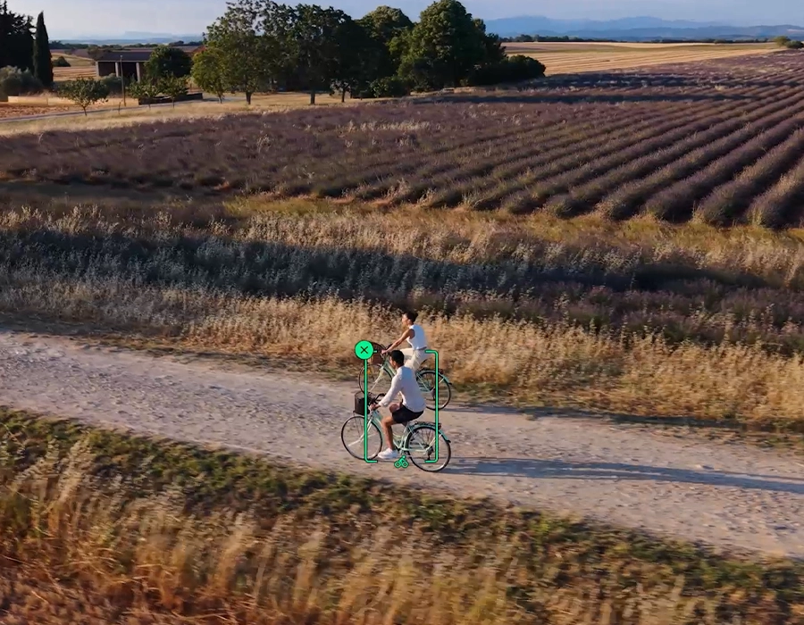Режим ActiveTrack 360° на DJI Mini 5 Pro при отслеживании объекта