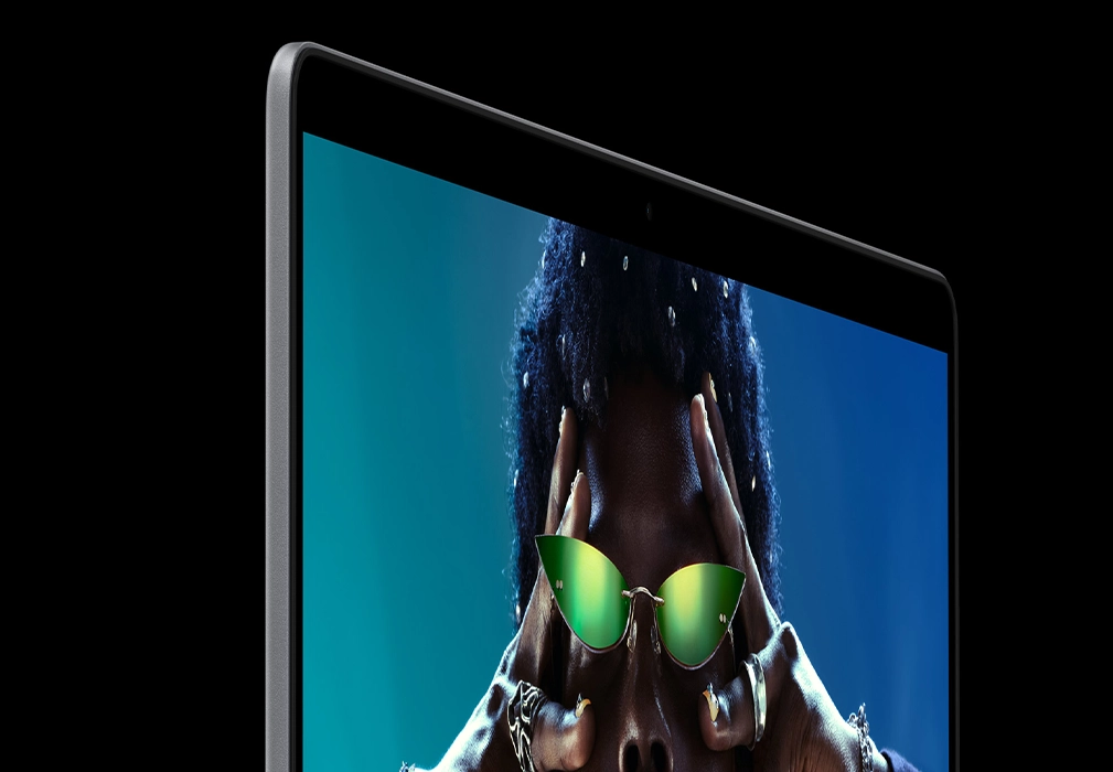 Дисплей MacBook Pro M5 с ярким экраном Liquid Retina XDR
