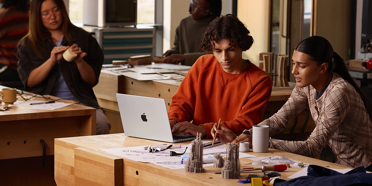 Apple MacBook Pro 14