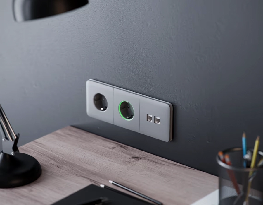 Ajax Outlet (LAN) разом з іншими розетками