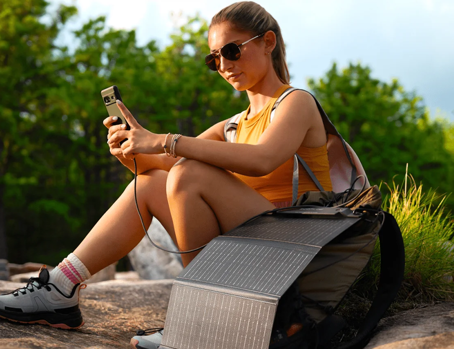 Сонячна панель EcoFlow 28W Solar Panel - Type-C (EFSOLAR28W-P-S-TY-4-EU)