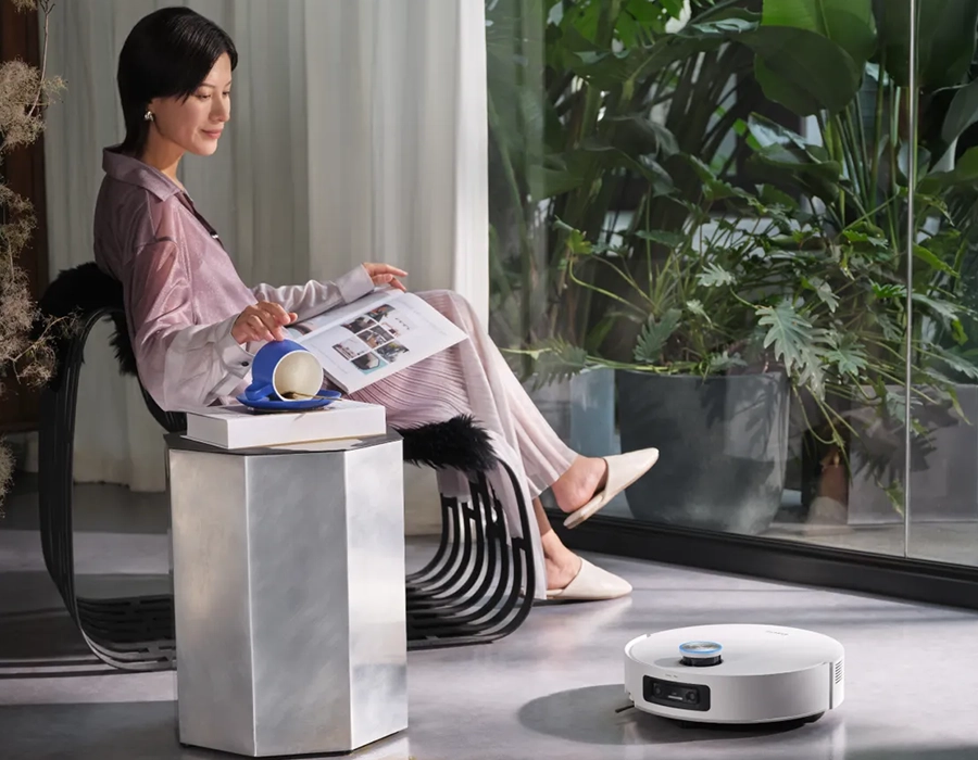 Робот-пилосос з вологим прибиранням Dreame Aqua 10 Ultra Roller Complete White (RLH71DE-1-wh)