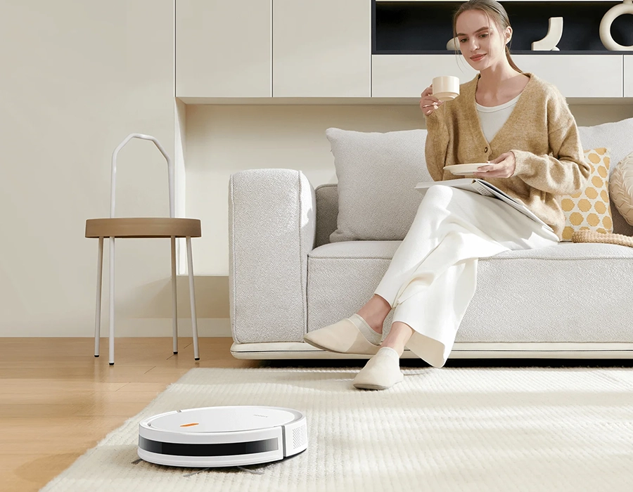 Робот-пылесос с влажной уборкой Xiaomi Mi Robot Vacuum E5 - Black (BHR8298EU)