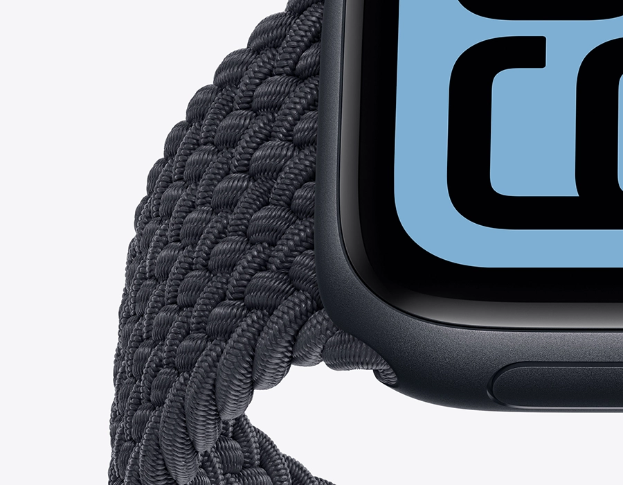 Apple Watch SE 3 – прочный дисплей Ion-X