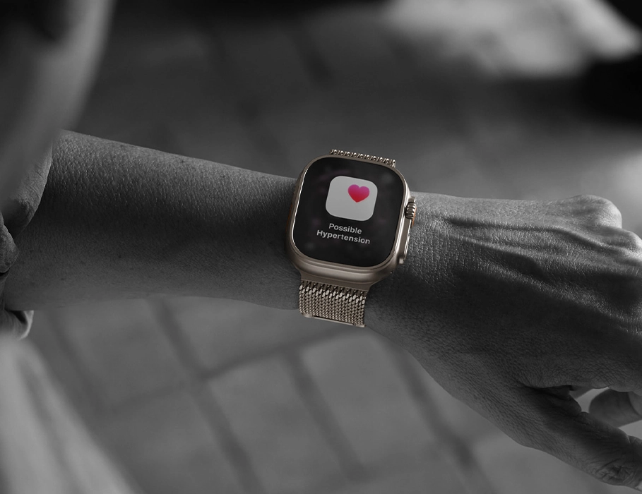 Apple Watch Ultra 3 с отображением показателей сердца и здоровья