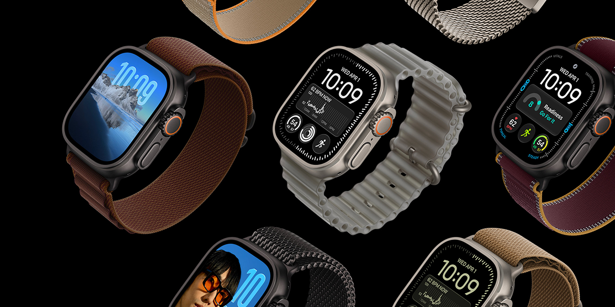 AApple Watch Ultra 4 GPS + Cellular 49mm Black Titanium Case with Translucent Black Ocean Band (MJAY4)