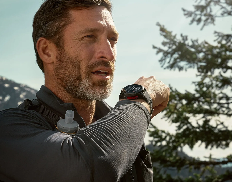 Garmin fenix 8 Pro з LTE для дзвінків без смартфона