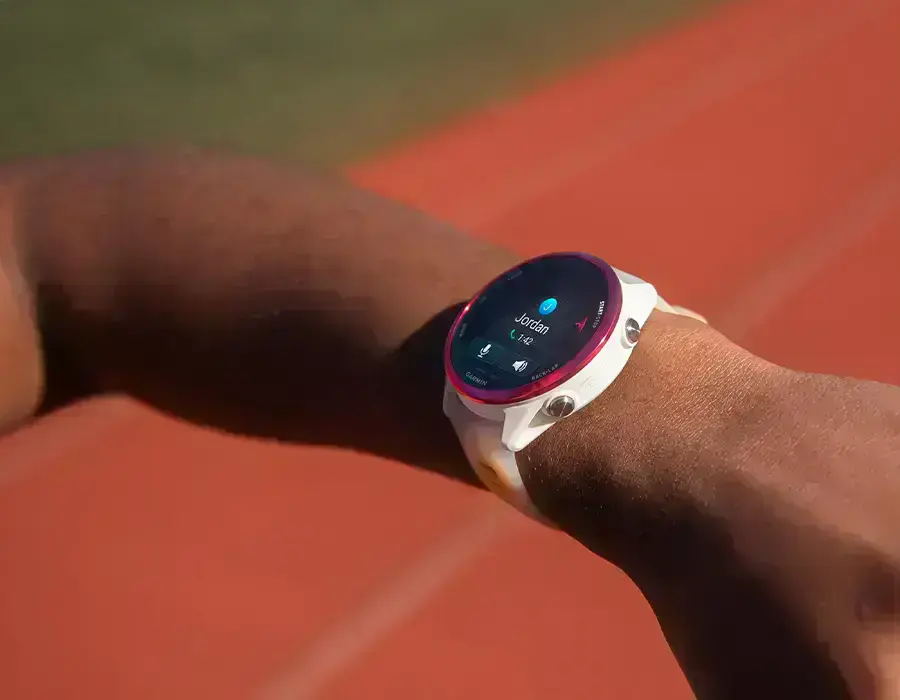 Garmin Forerunner 570 — звонки и сообщения прямо с запястья