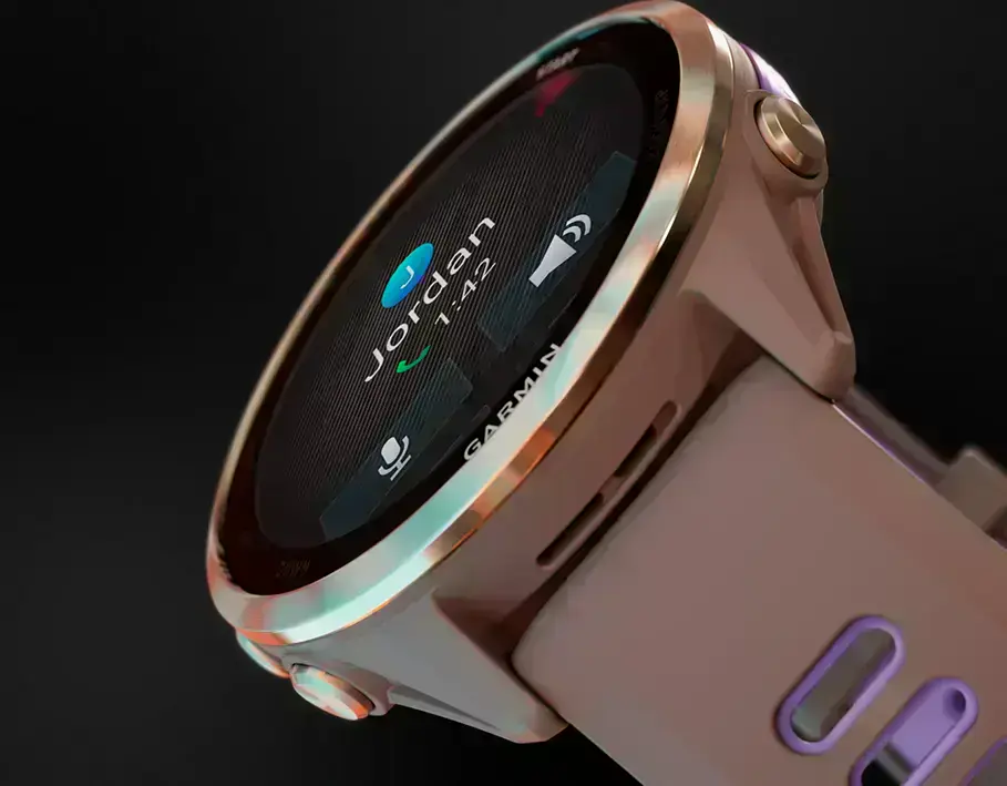 Garmin Forerunner 970 во время голосового управления или приёма звонка