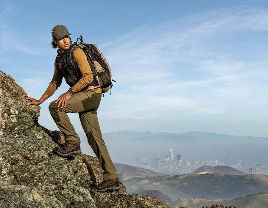 Смарт-часы Garmin Instinct Crossover AMOLED Tactical Edition - Black (010-03398-02)