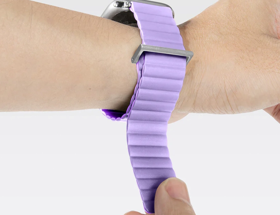 LAUT NOVI SPORT FlexColor крупным планом с демонстрацией регулировки