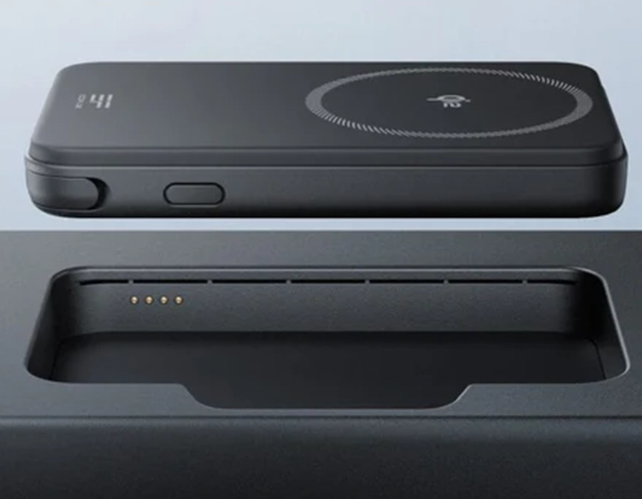 EcoFlow RIVER 3 Max Plus - демострація місця для акумулятора