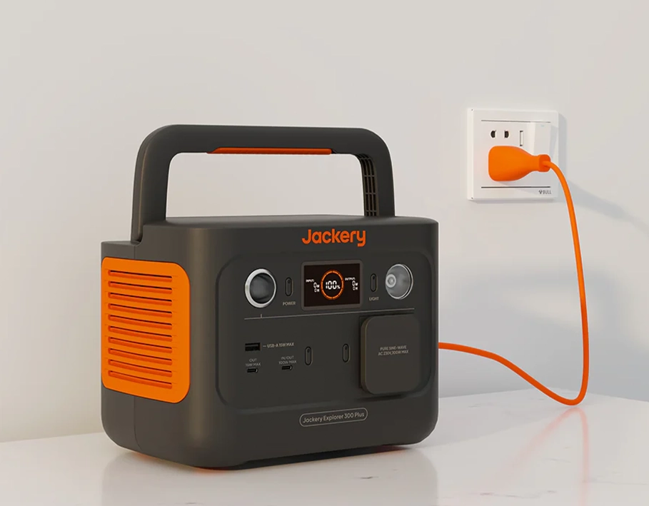 Портативна зарядна станція Jackery Explorer 300 Plus | 288Wh 300W (21-0001-000010)