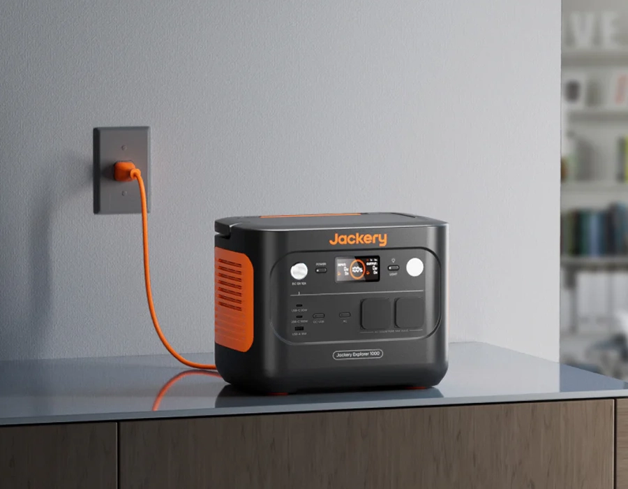 Jackery Explorer 1000 v2 заряджається від мережевого зарядного пристрою за 1,7 години