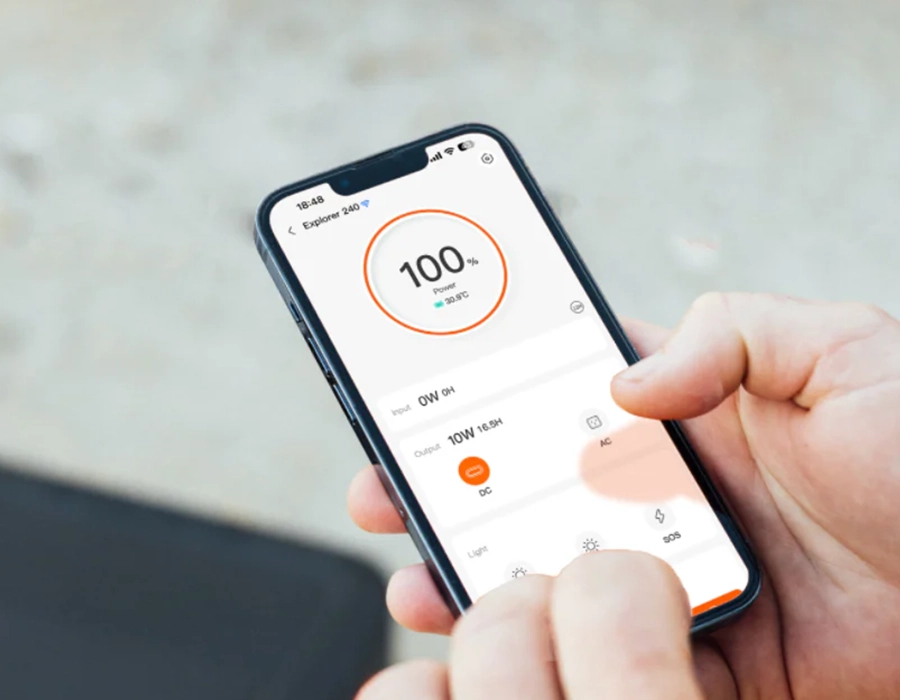 Портативна зарядна станція Jackery Explorer 1000 v2 у режимі швидкого екстреного заряджання через застосунок
