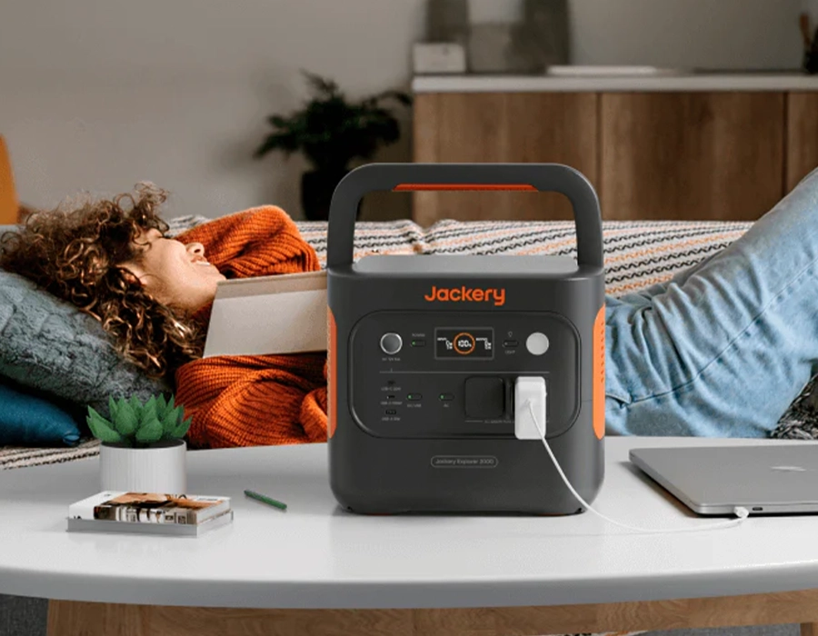 Портативна зарядна станція Jackery Explorer 2000 V2 | 2042Wh 2200W (21-0001-000267)