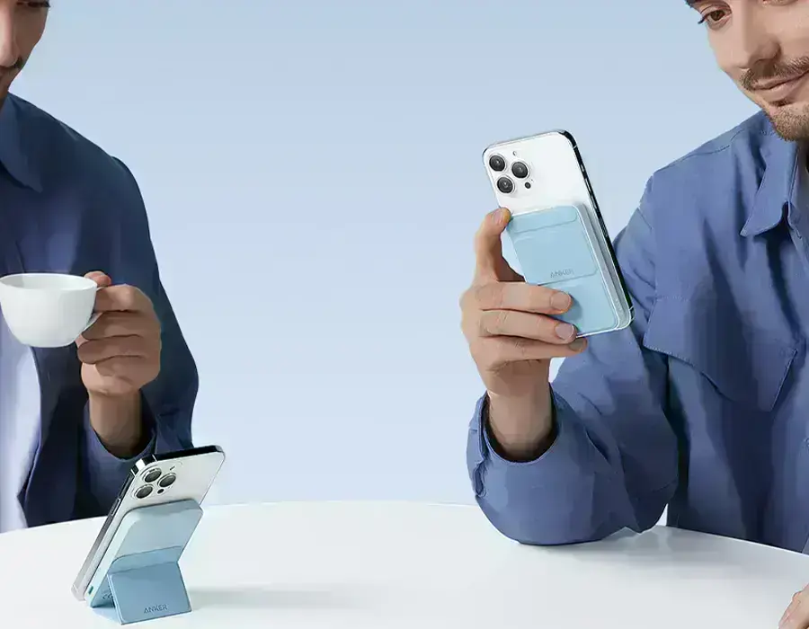 Anker 622 з розкладеною підставкою у вертикальному положенні