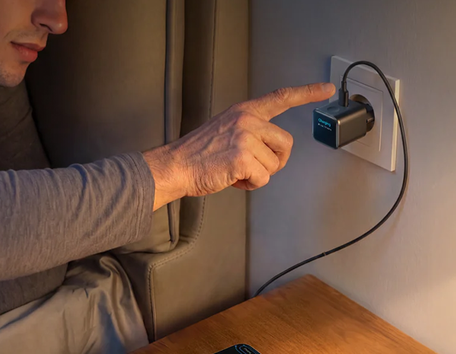 Зарядний пристрій Anker Nano Charger 45W with Smart Display - Black Stone (A121D311)