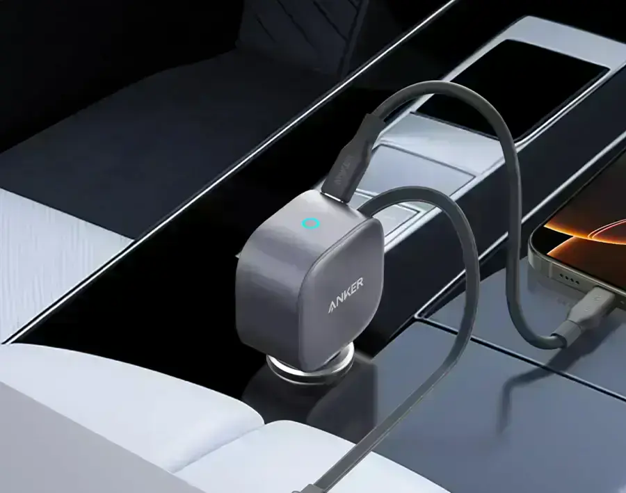 Автомобільний зарядний пристрій Anker Nano з вбудованим кабелем USB-C, зарядка двох пристроїв одночасно