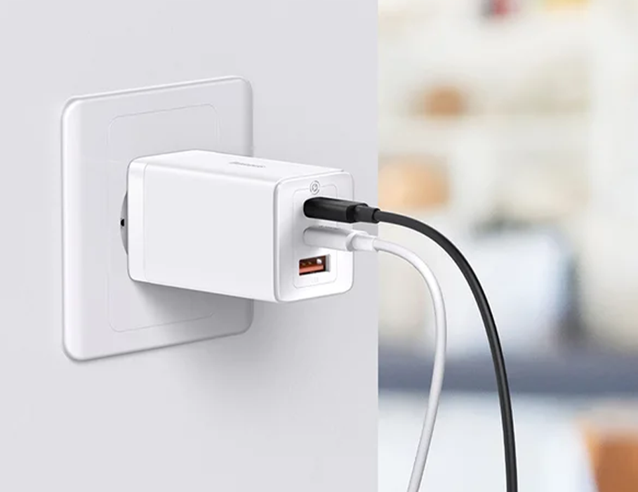 Мережевий зарядний пристрій з кабелем Baseus GaN5 Pro Fast Charger 2C+U 65W EU White + Baseus Xiaobai charging Cable Type-C to Type-C 100W (CCGP120202)
