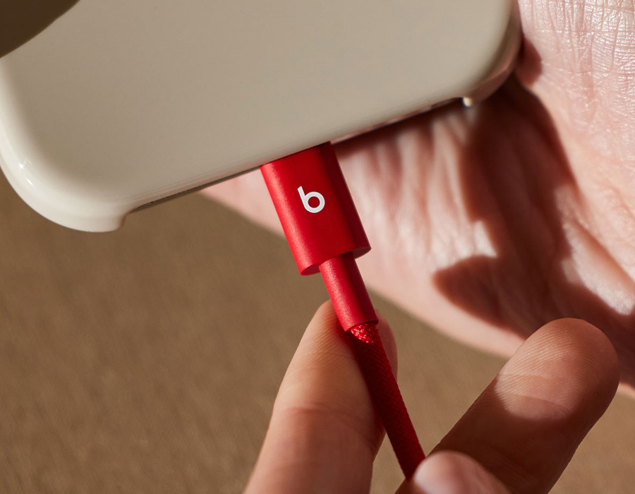 Кабель Beats USB‑C to USB‑C Braided Cable 3 m – Bolt Black (MHX64)