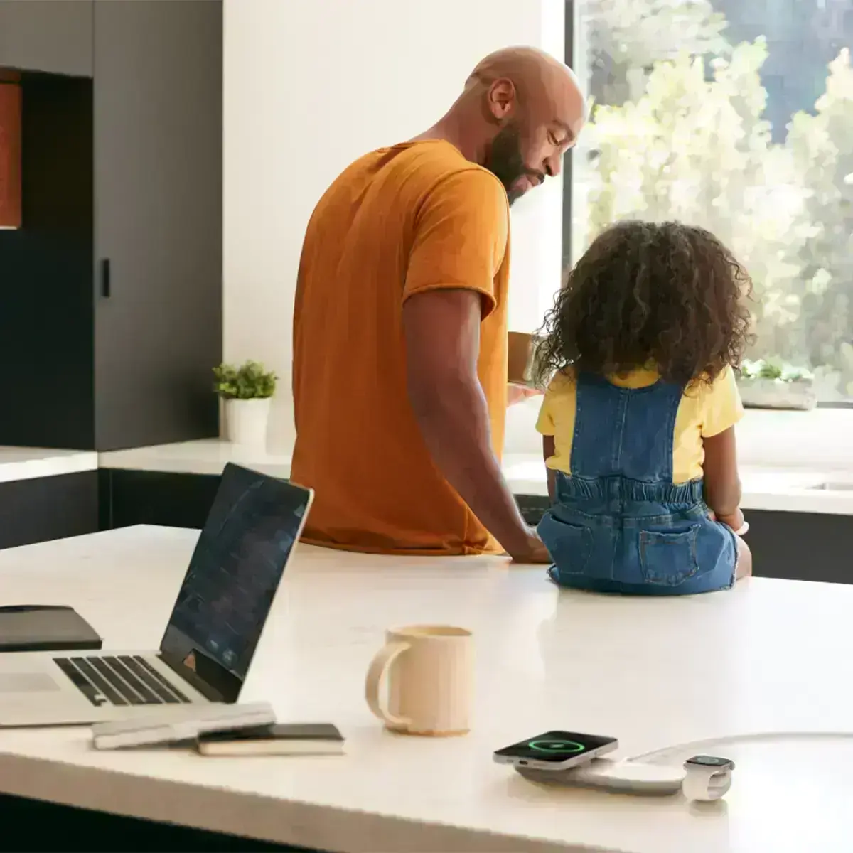 belkin-boostcharge-pro-3-in-1-2