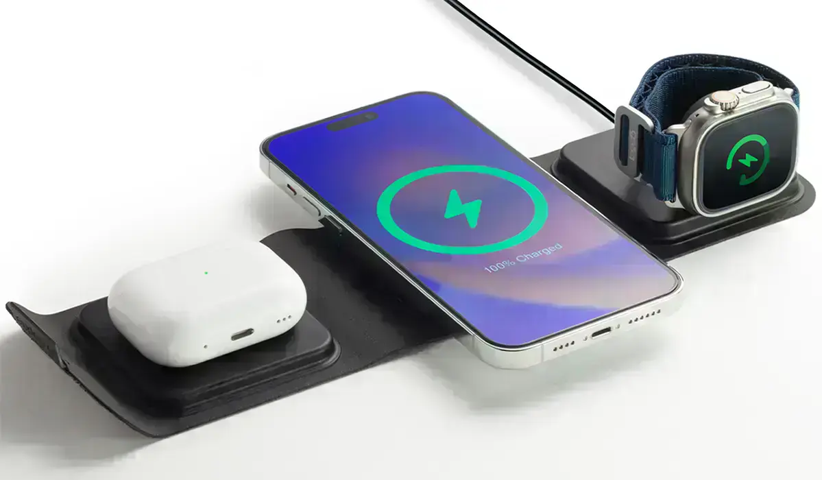 mophie-3-in-1-travel-charger-with-magsafe-4