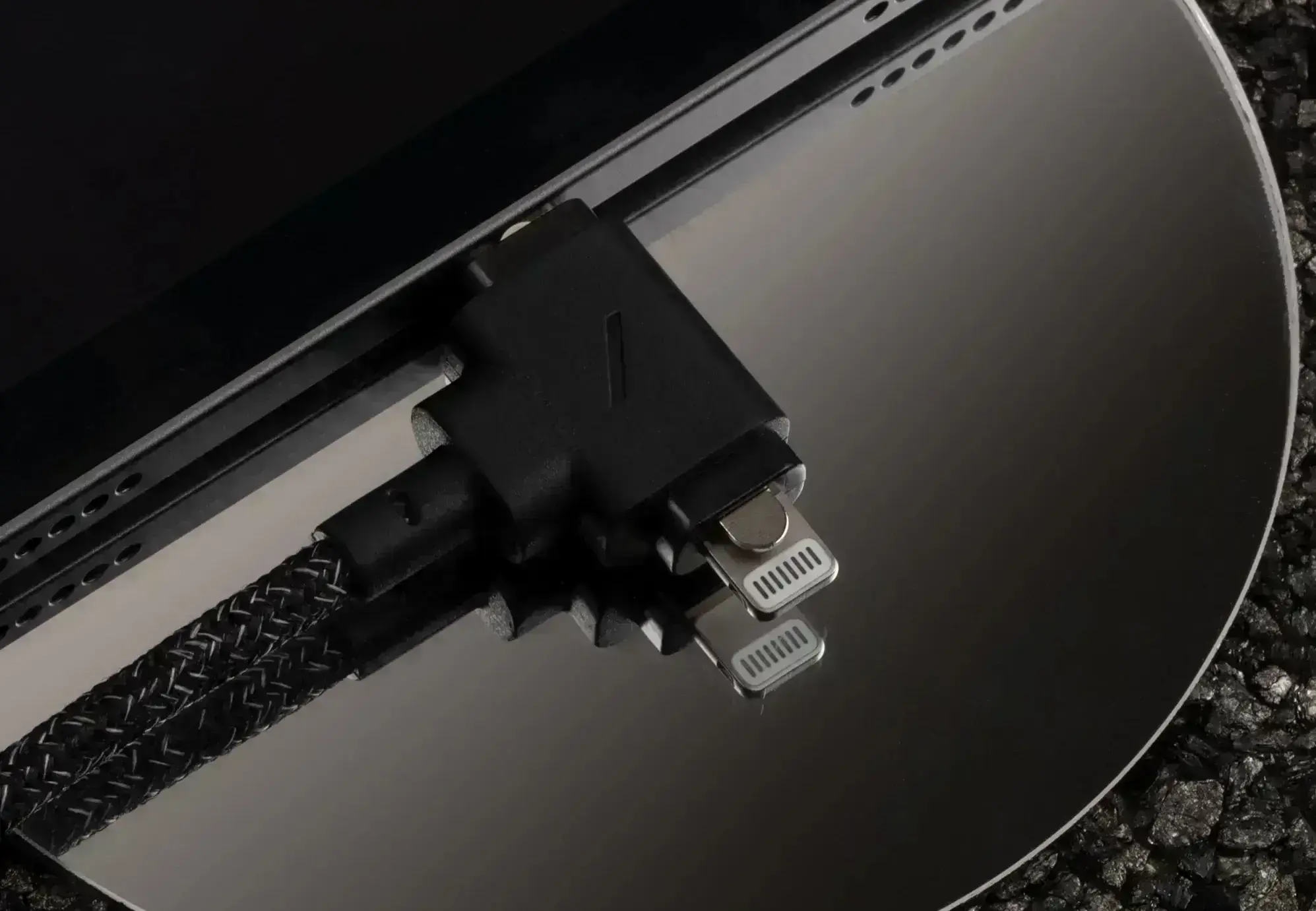 native-union-belt-cable-universal-usb-c-to-usb-c-lightning-cosmos-black-15-m-belt-ccl-cos-np-1