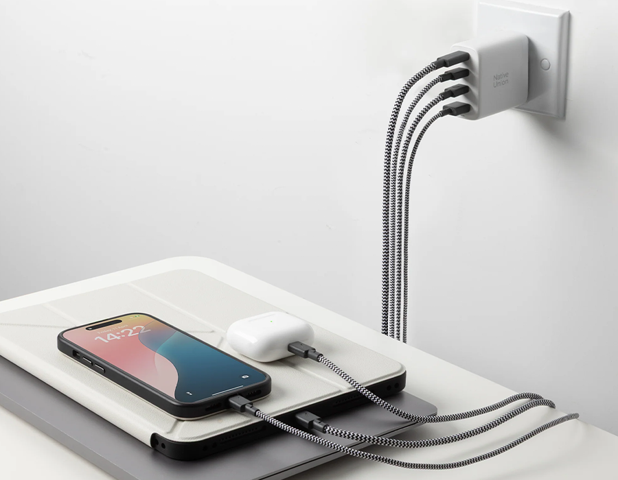 Мережевий зарядний пристрій Native Union Fast GaN Charger PD 100W - White (FAST-PD100-WHT-EU)