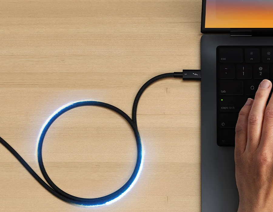 Кабель Satechi Thunderbolt 5 Pro 240W Cable 1m - Black (ST-YTB5100K)