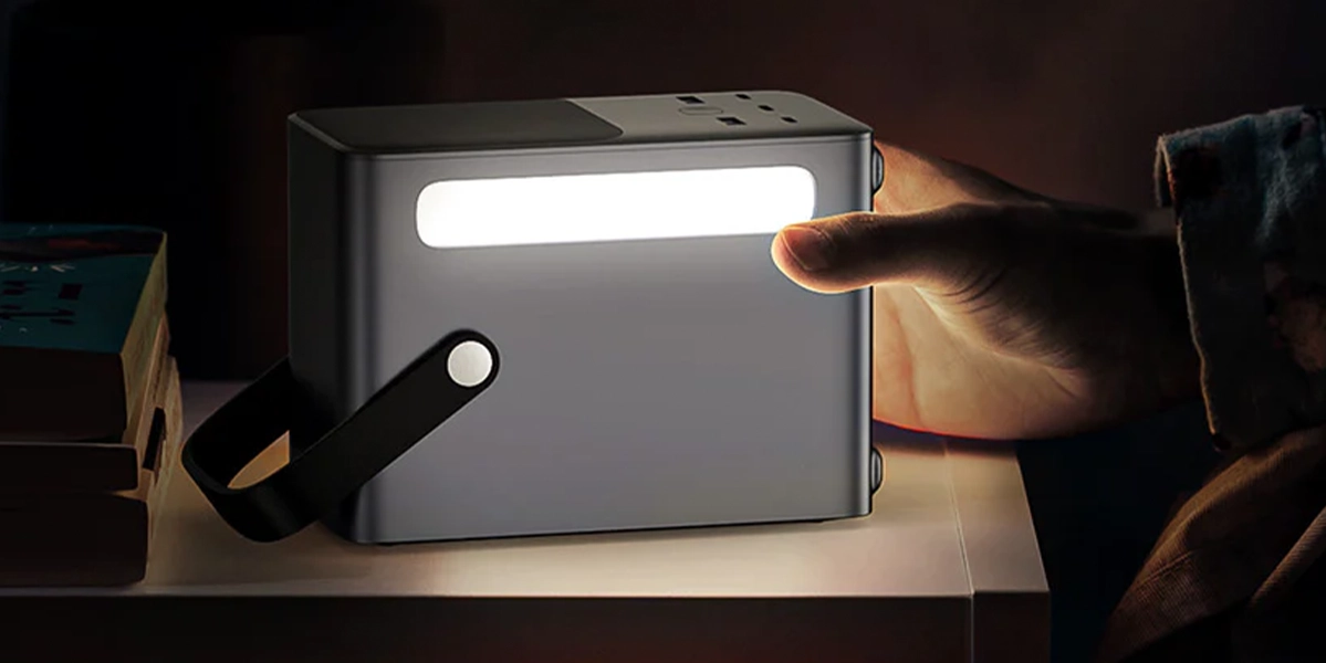 Зовнішній акумулятор [павербанк] UGREEN PB770 48000mAh 300W (25286)