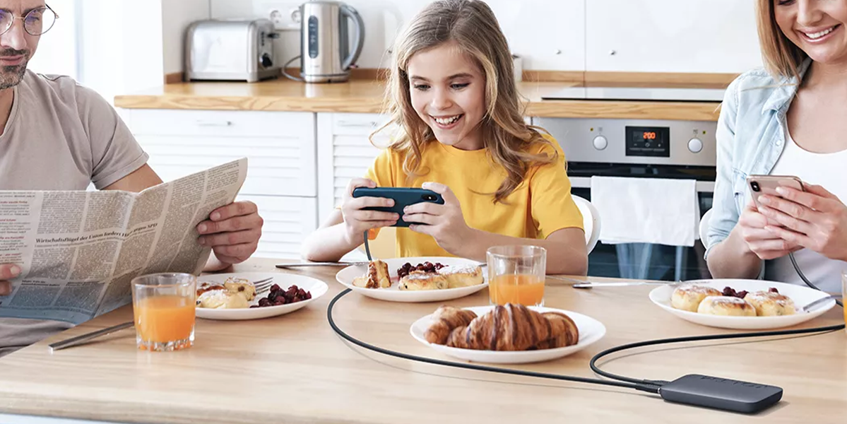 Зовнішній акумулятор [павербанк] VOLTME Hypercore 10K 10000mAh - Deep Blue (B2009)