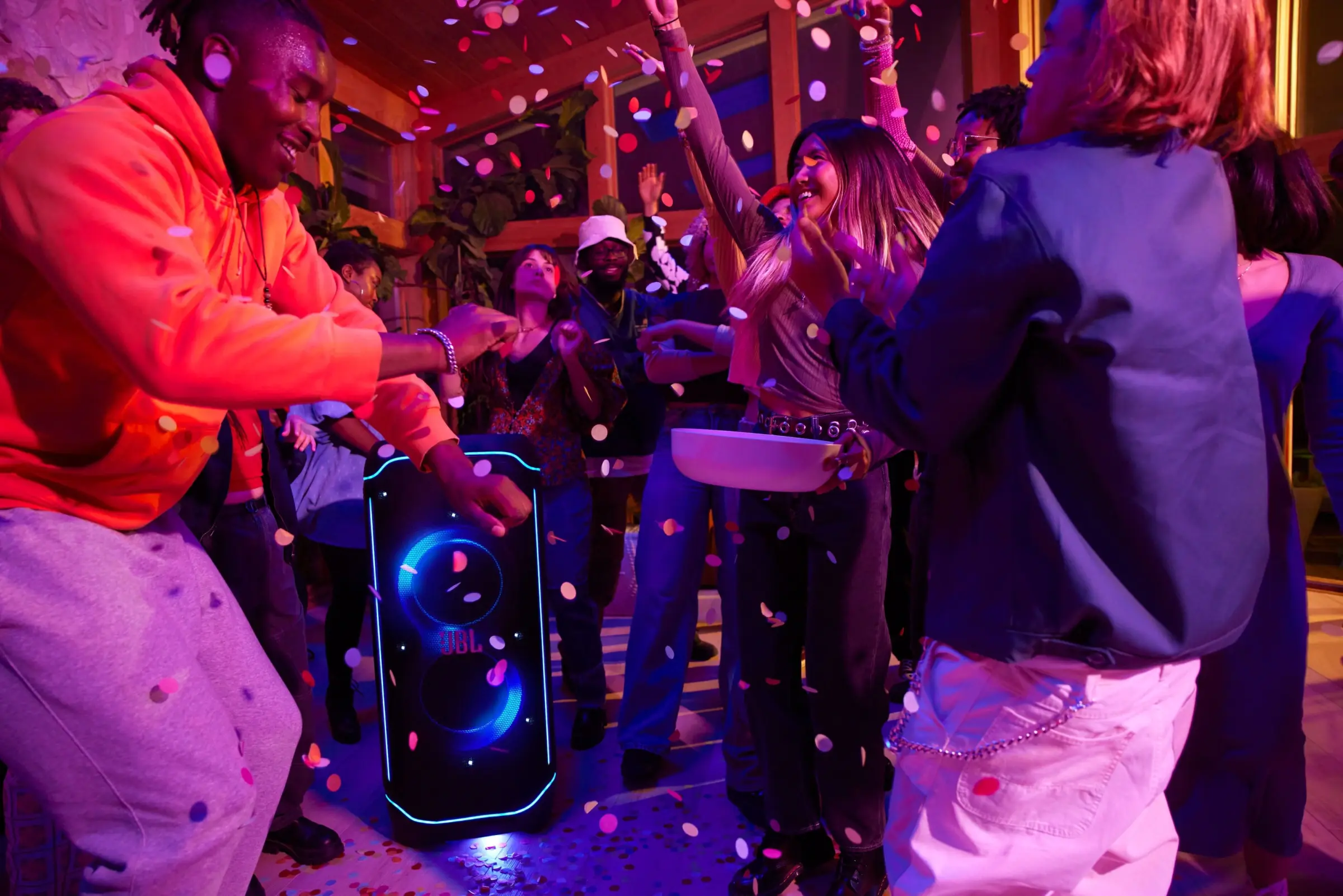 jbl-partybox-ultimate-1