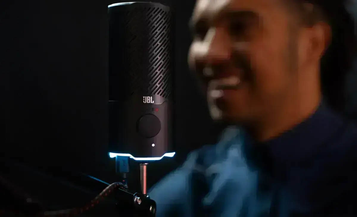 jbl-quantum-stream-4