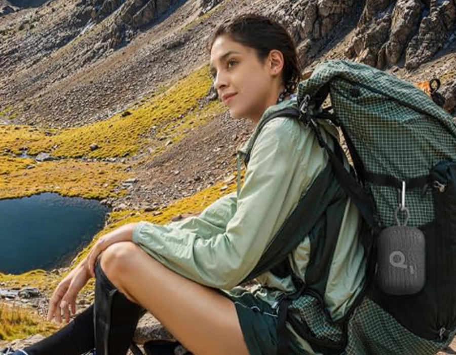 Anker Soundcore Select 4 Go — лёгкая портативная колонка с ремешком