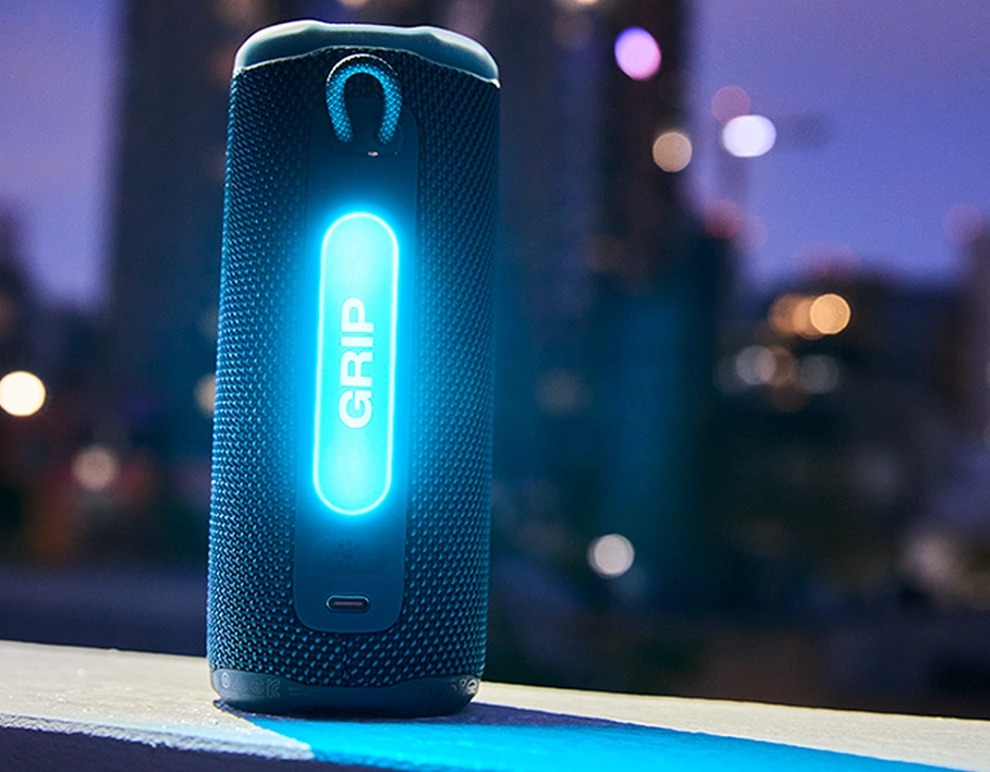 JBL Grip із LED-підсвічуванням на тильній панелі — керування темами через застосунок JBL Portable
