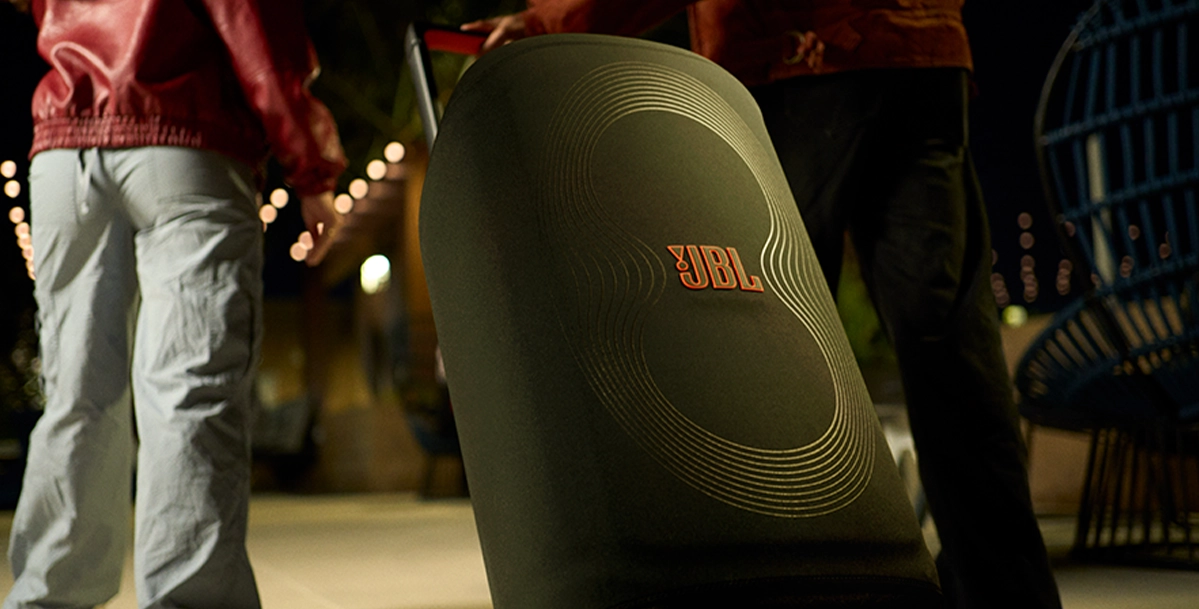 Чохол JBL PartyCover 520 на колонці JBL PartyBox 520, вигляд спереду