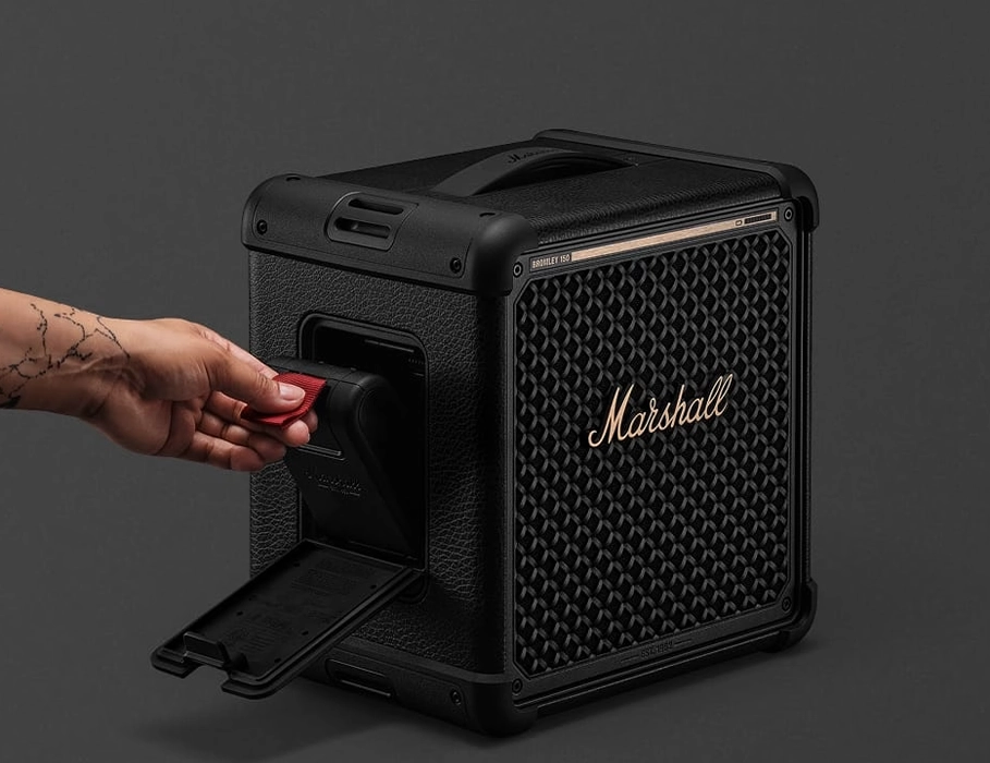 Колонка Marshall Bromley 150 Party Speaker - Black And Brass (1009649)