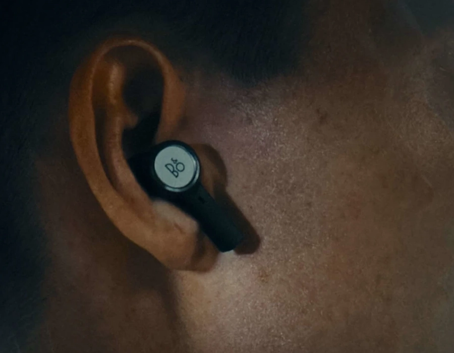 Beoplay Eleven — захист IP57 від пилу, піску та вологи