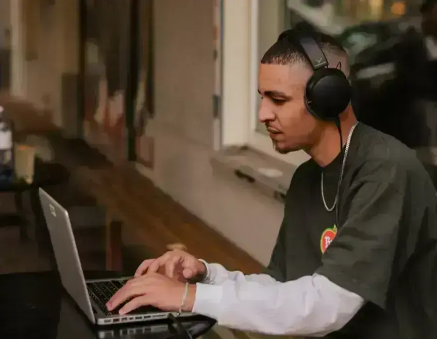 Амбушюри та оголов'я навушників Beyerdynamic DT 900 PRO X