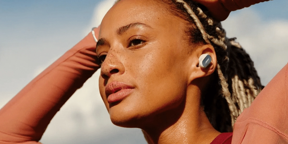 Наушники Bose QuietComfort Ultra Earbuds 2-го поколения вид спереди