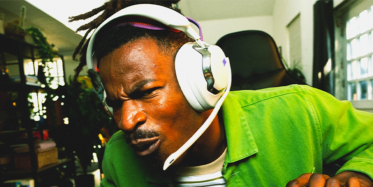 JBL Quantum 950 — игровые беспроводные наушники с микрофоном в черном цвете