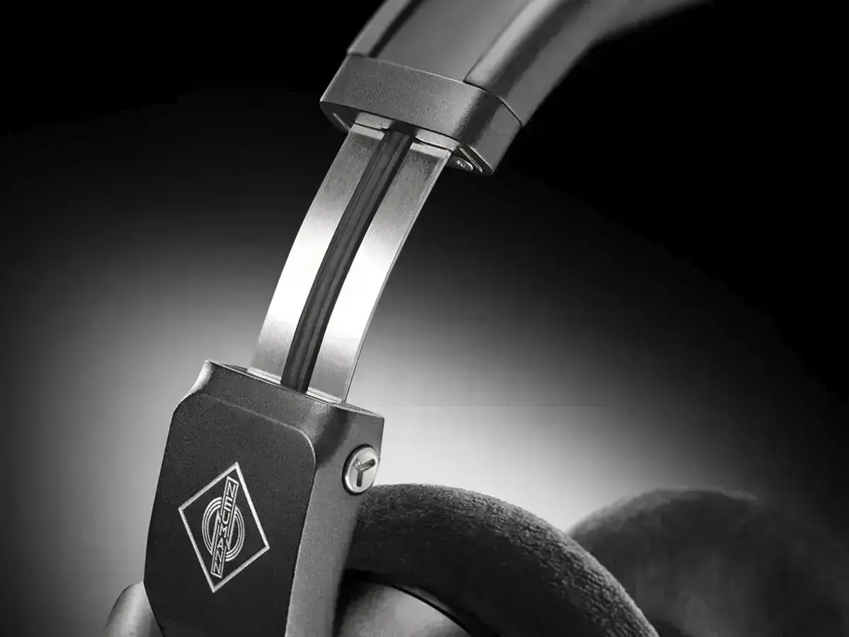 neumann-ndh-30-04