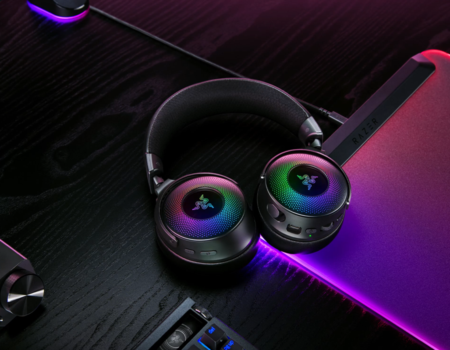 Ігрова гарнітура Razer Kraken V4 Pro Wireless - Black (RZ04-05160100-R3M1)