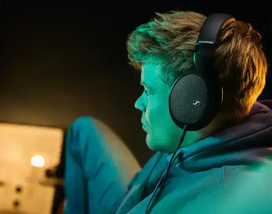 Навушники Sennheiser HD 550 з відкритою конструкцією та м'якими амбушюрами