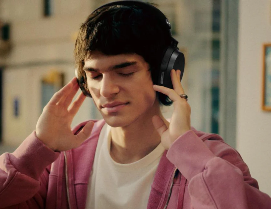 Навушники Sennheiser MOMENTUM 5 Wireless - Black