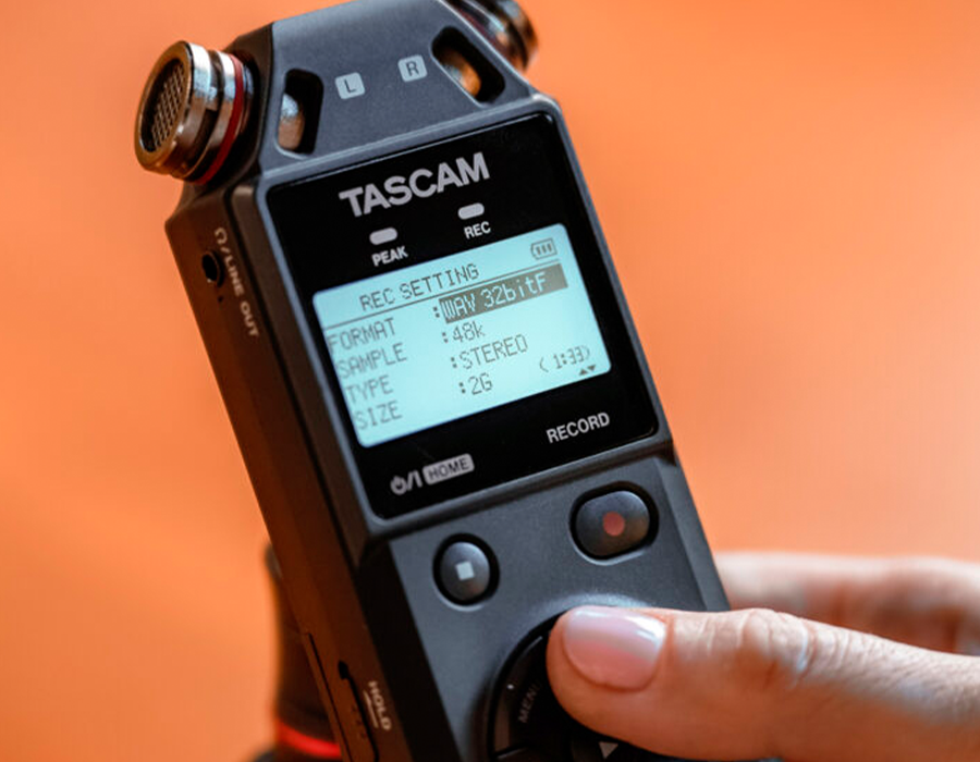 Портативний рекордер Tascam DR-05XP (DR-05XP)